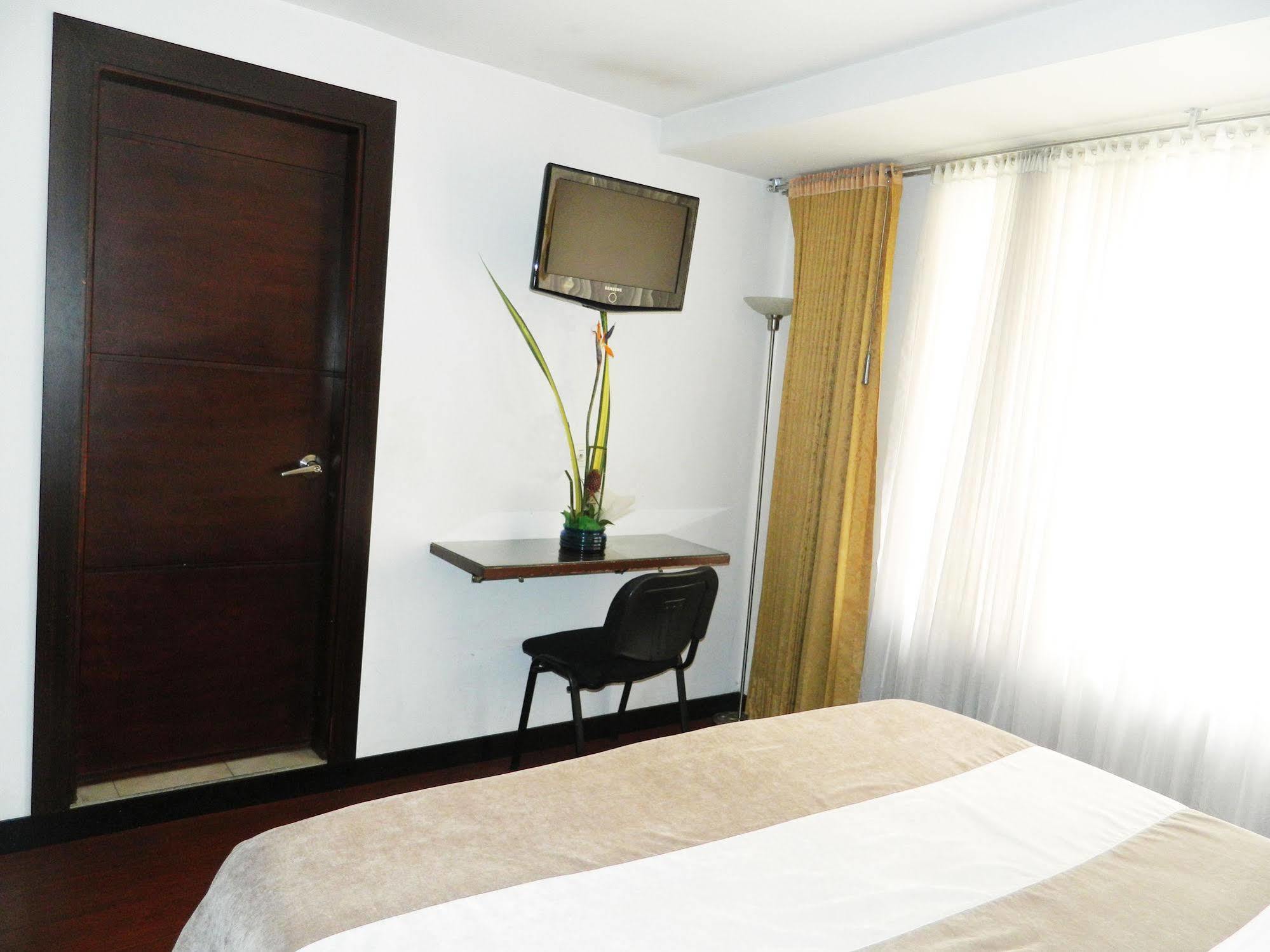 Real Hotel 3*